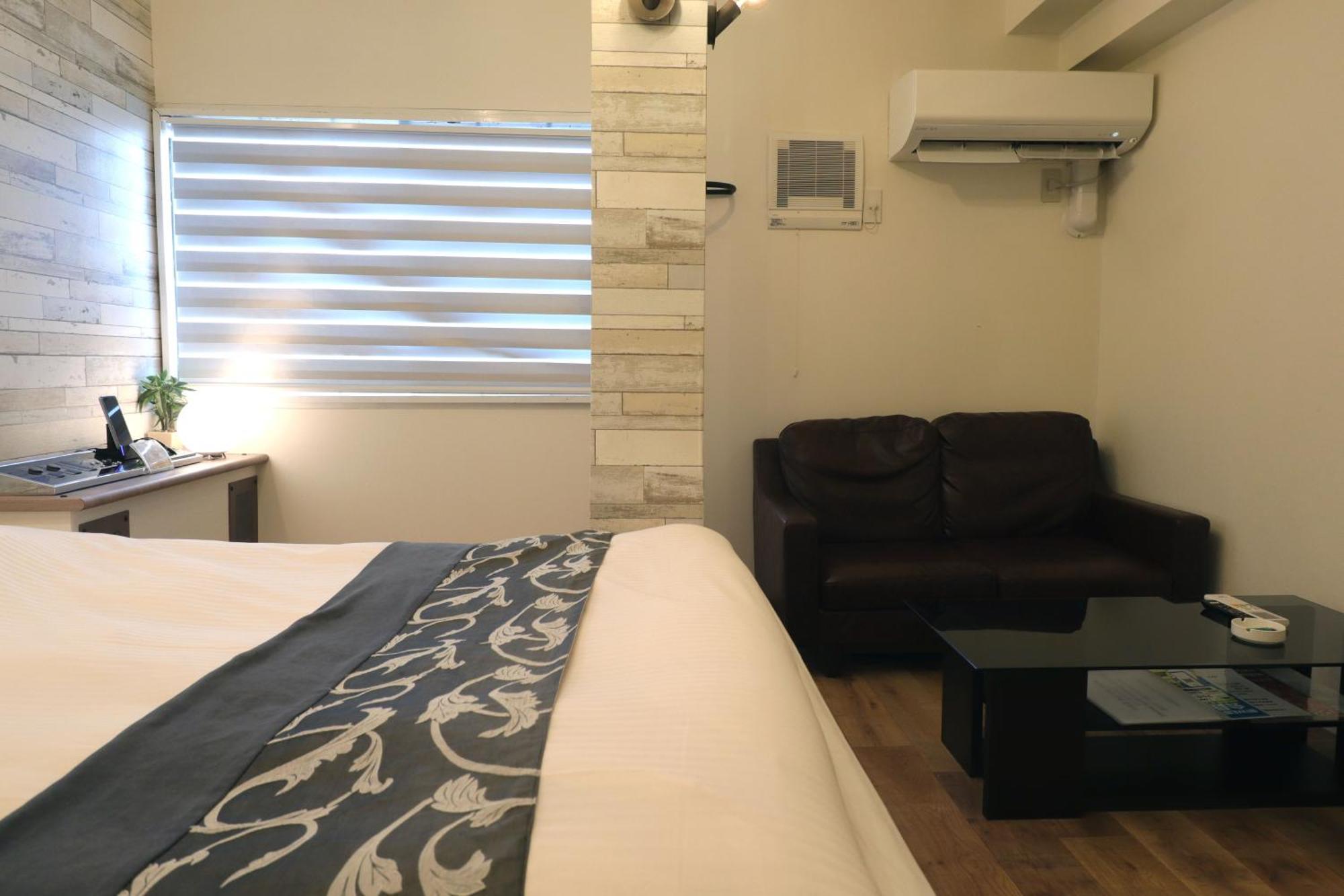 天然個室温泉 Hotel Lafontaine 諏訪 (Adults Only) Suwa  Eksteriør bilde